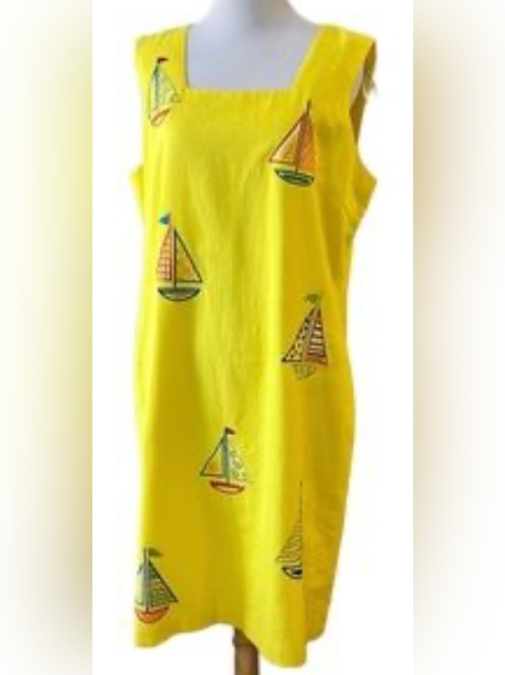 Vintage Betsy’s Things Yellow Linen Sleeveless Shift Dress Size 10
